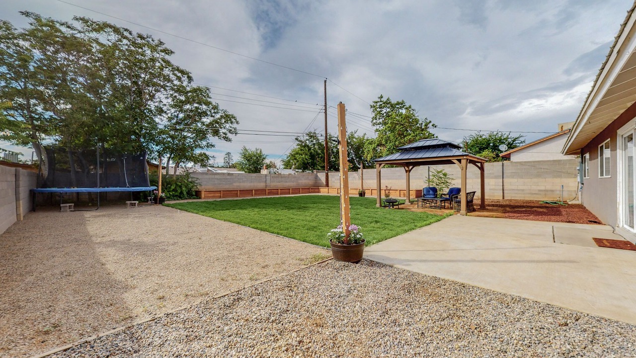 Photo of Patio Balcony in Northeast Heights