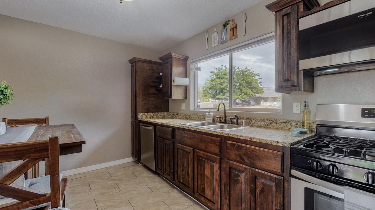 Photo of Kitchen in Northeast Heights