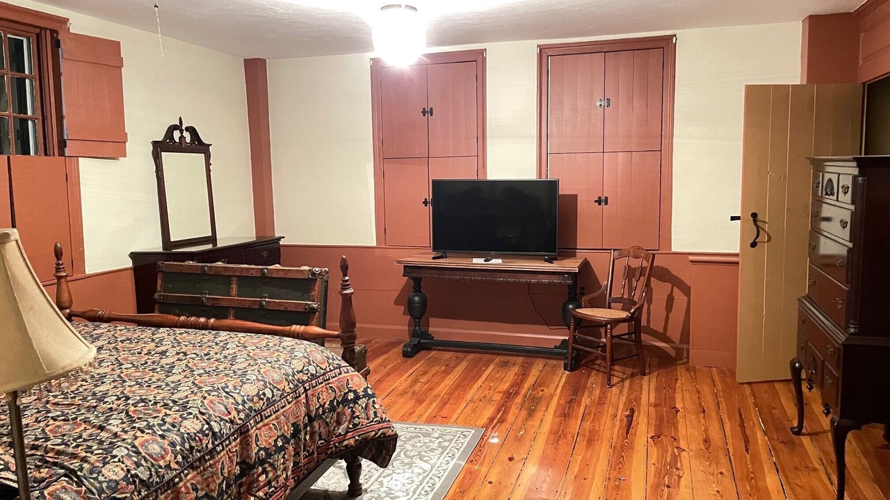 Photo of Bedroom in Townsend