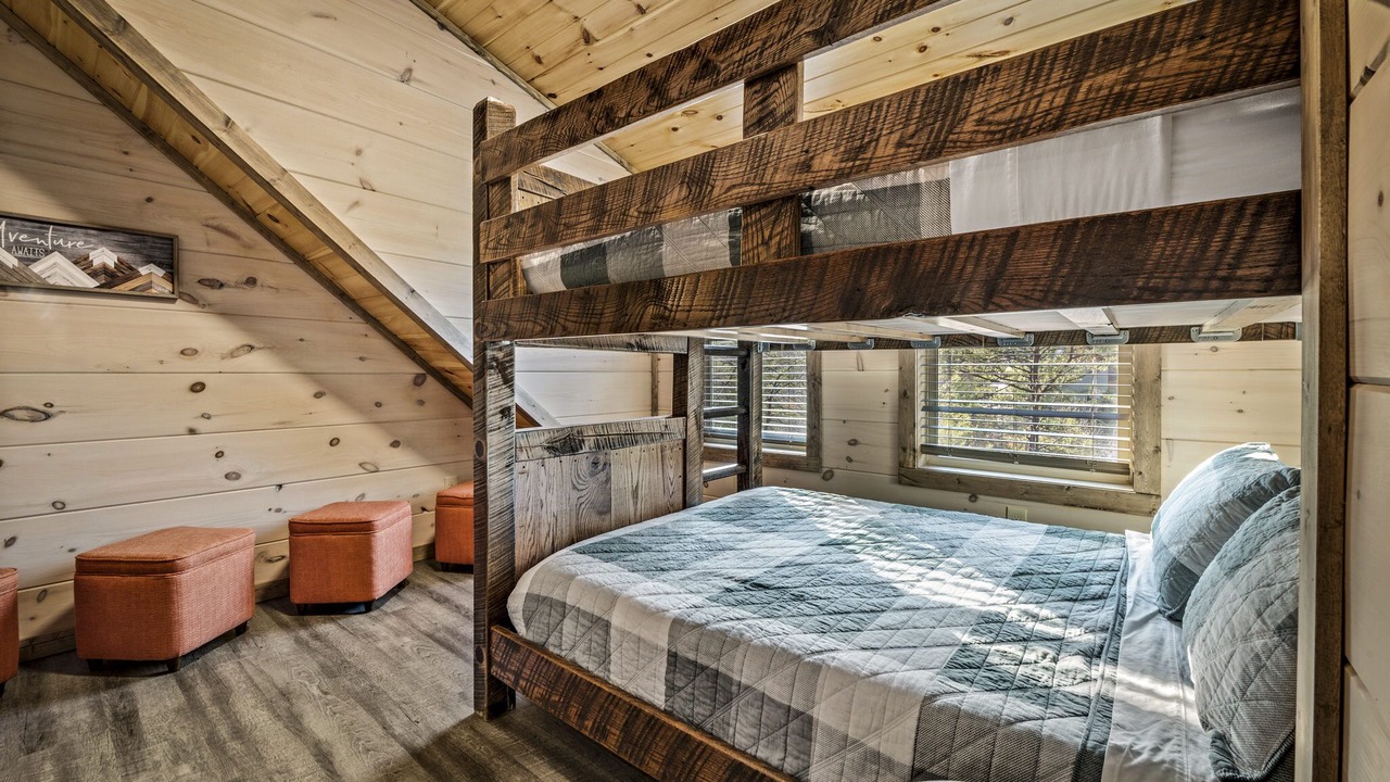 Photo of Bedroom in Sevierville