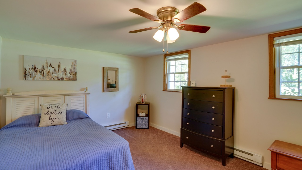 Photo of Bedroom in Saratoga Springs