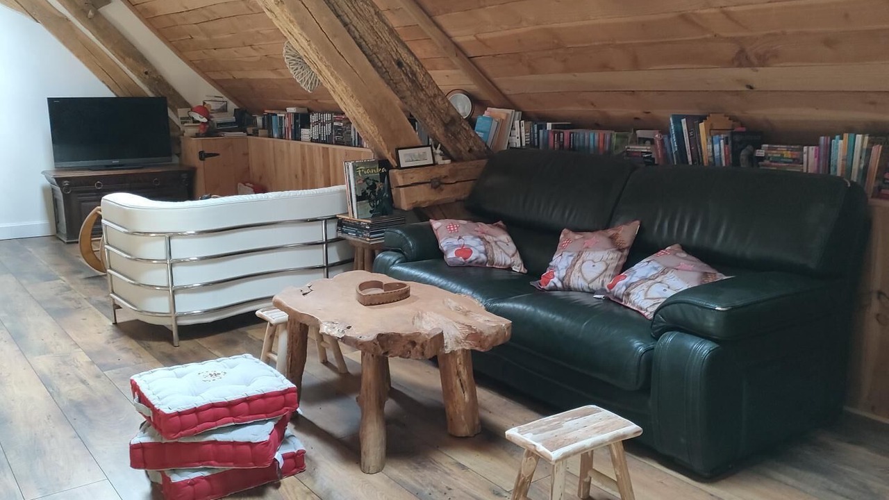 Photo of Livingroom in Issy-l'Eveque