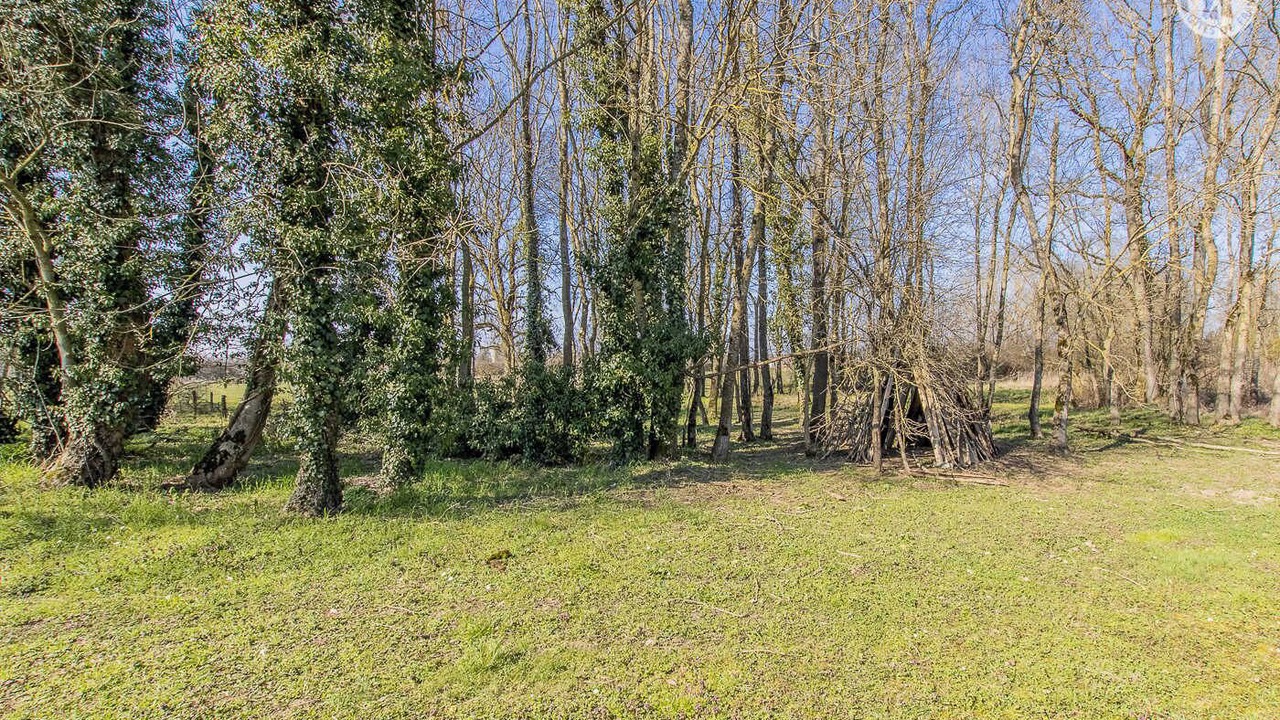 Photo of Others in Pourlans