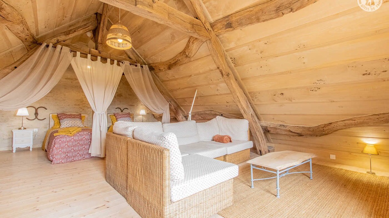 Photo of Others in Ozenay