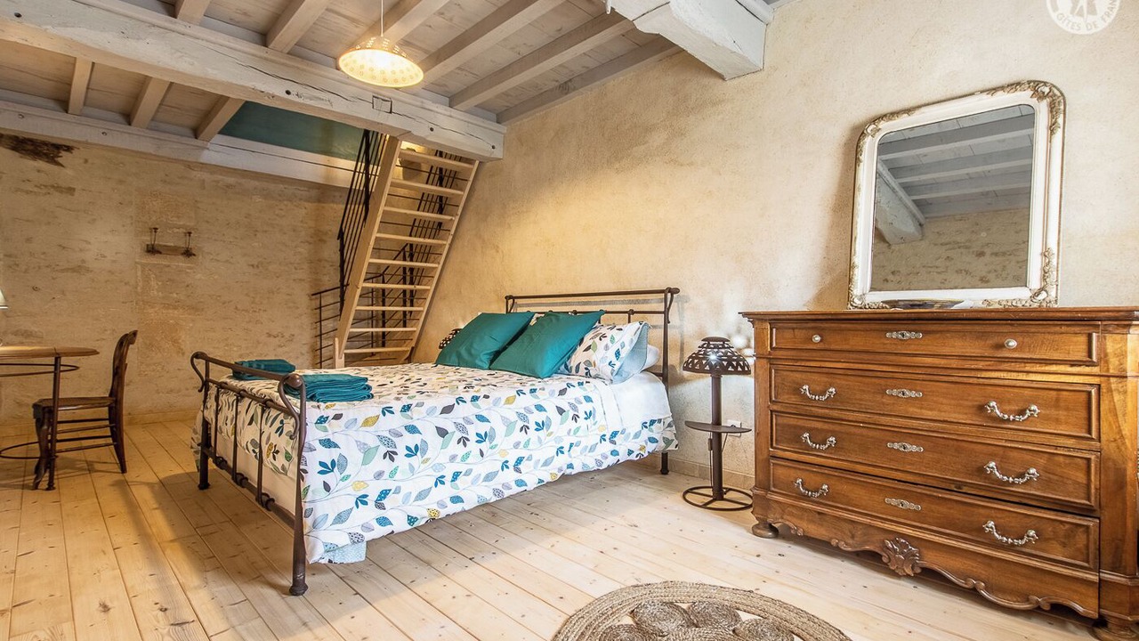 Photo of Bedroom in Ozenay