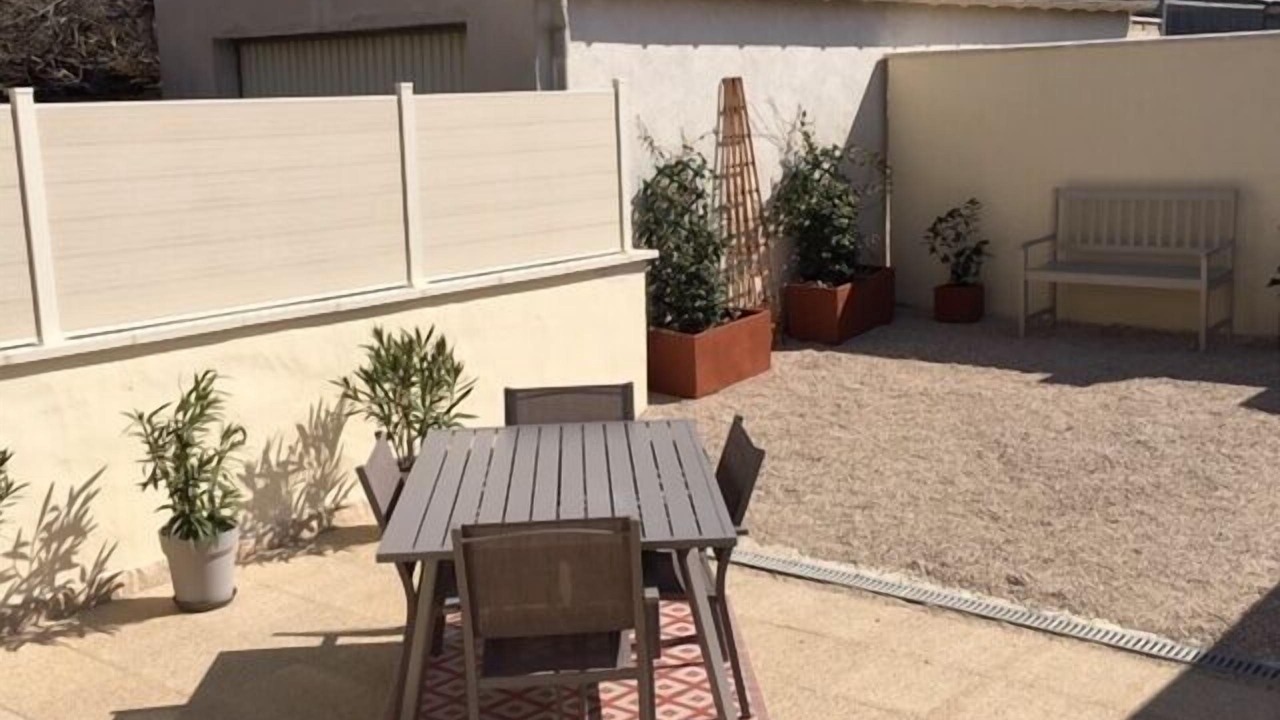 Photo of Outdoor in Demigny