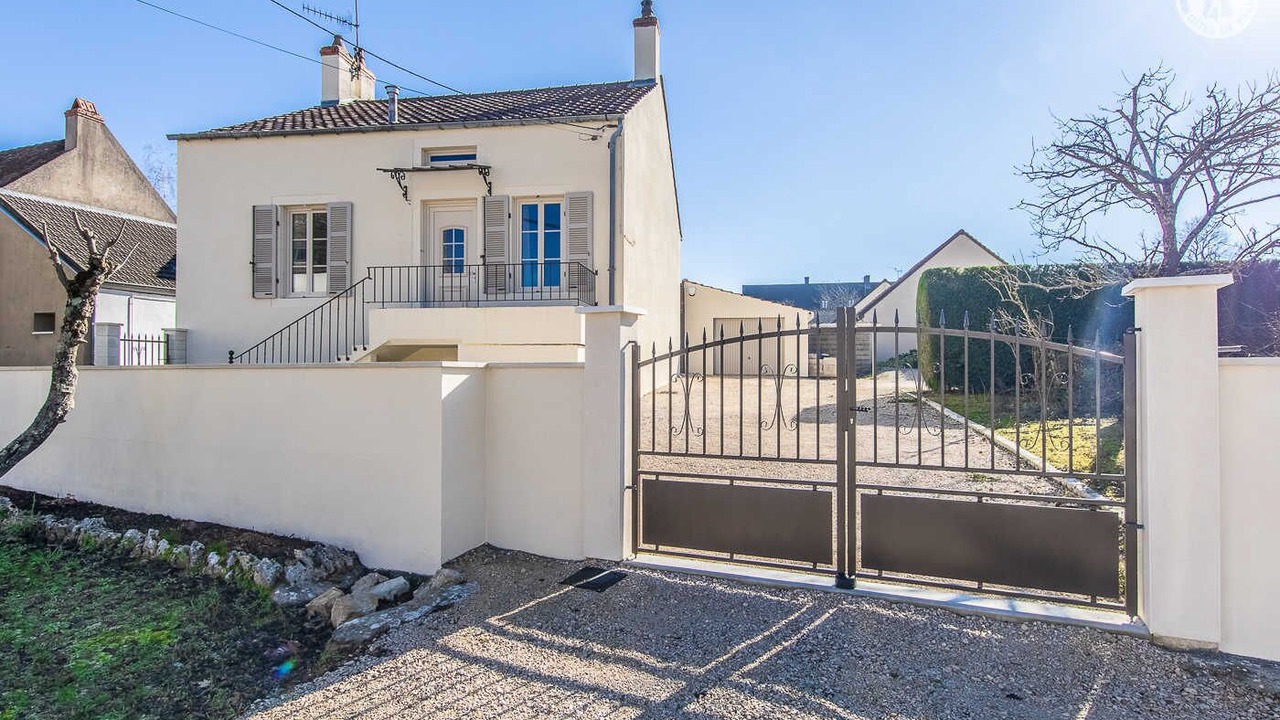 Photo of Outdoor in Demigny