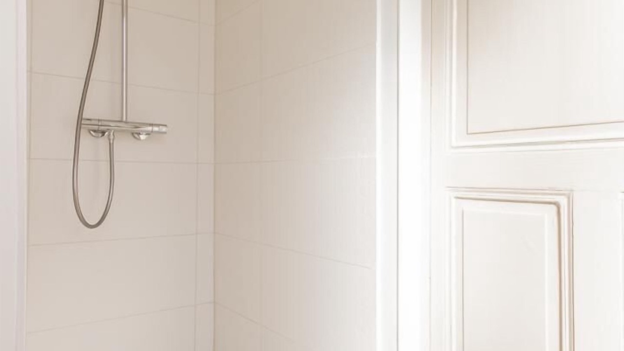 Photo of Bathroom in Demigny