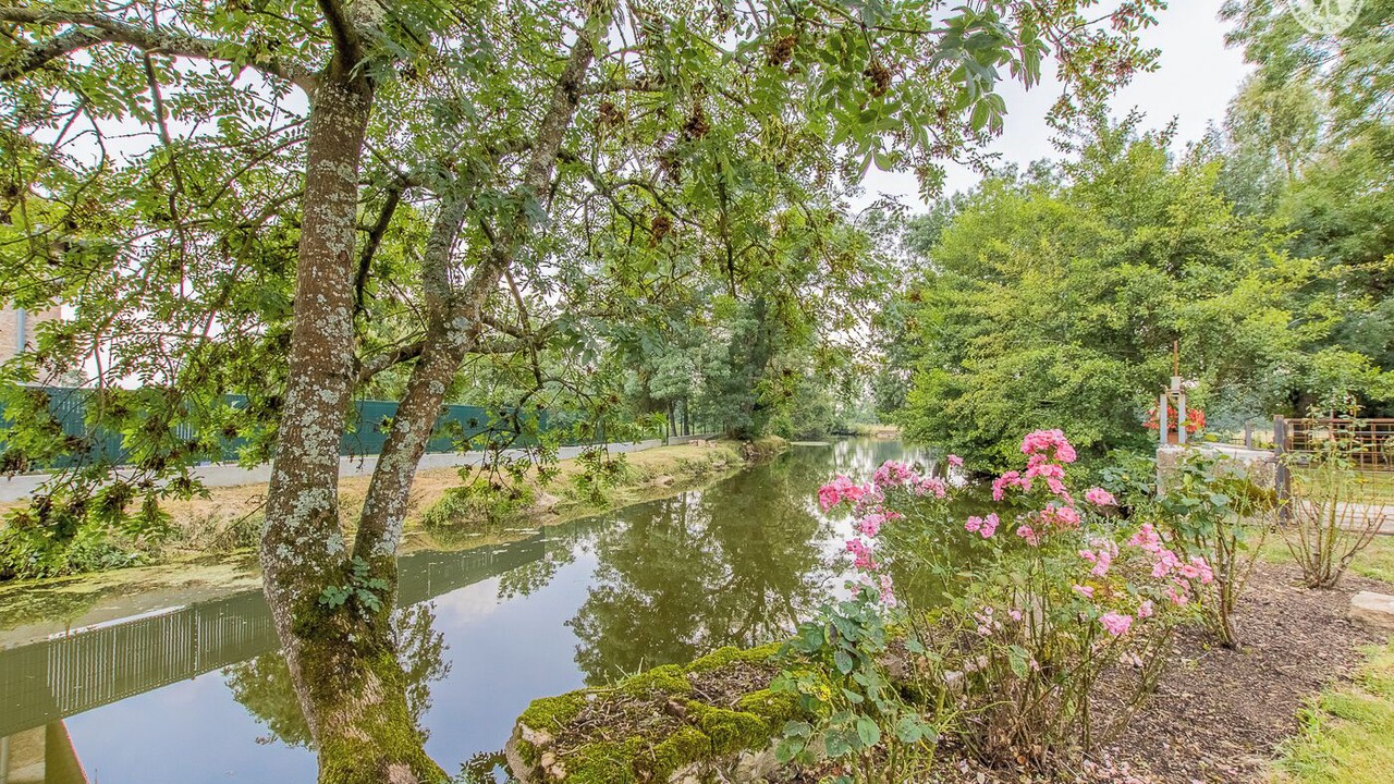 Photo of Others in Lalheue