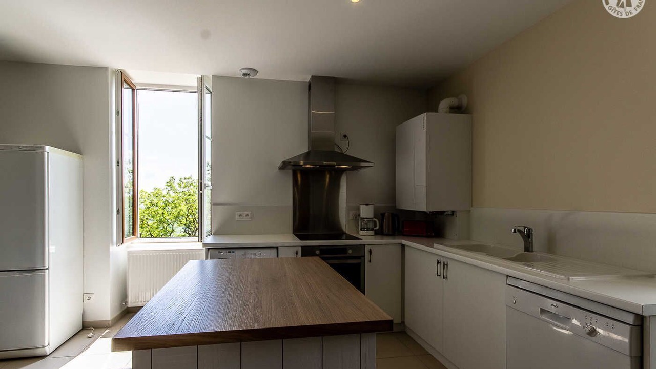 Photo of Kitchen in Culles-les-Roches