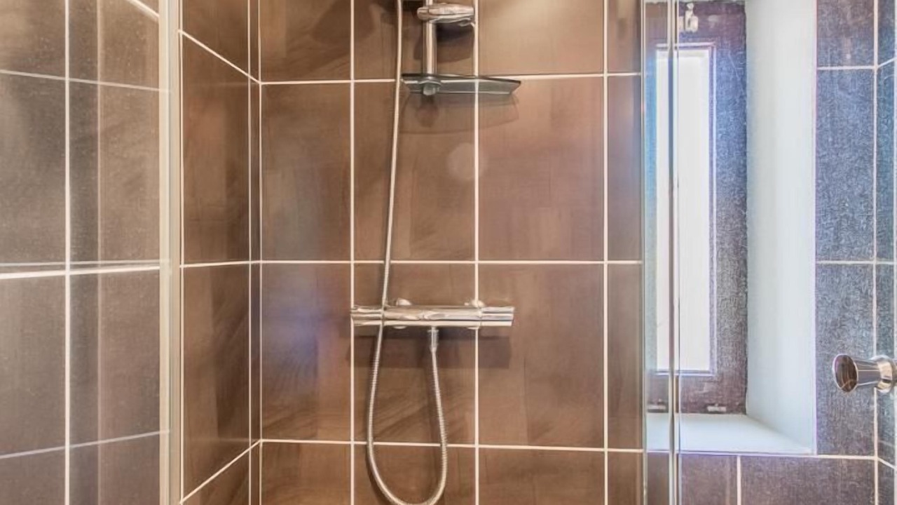 Photo of Bathroom in Toulon-sur-Arroux