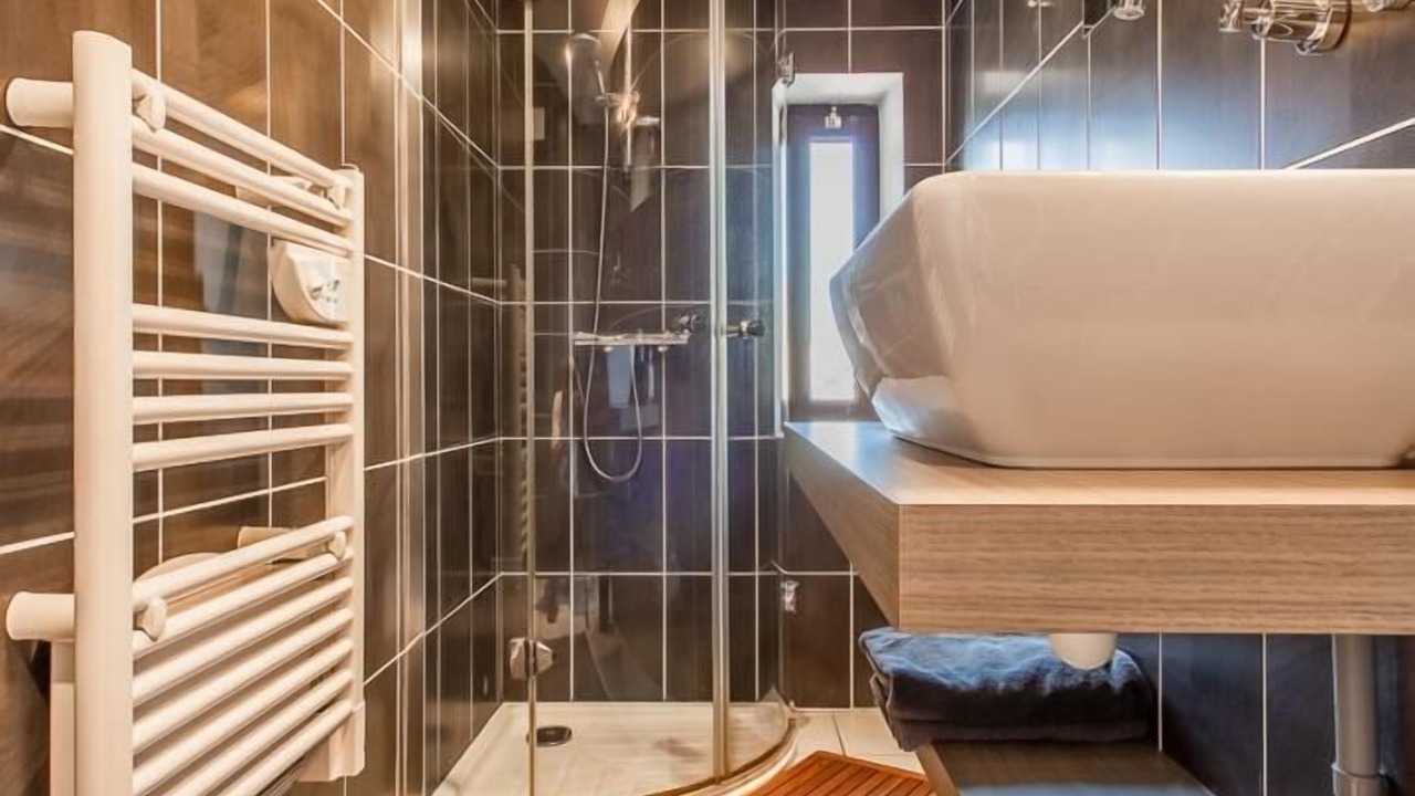 Photo of Bathroom in Toulon-sur-Arroux