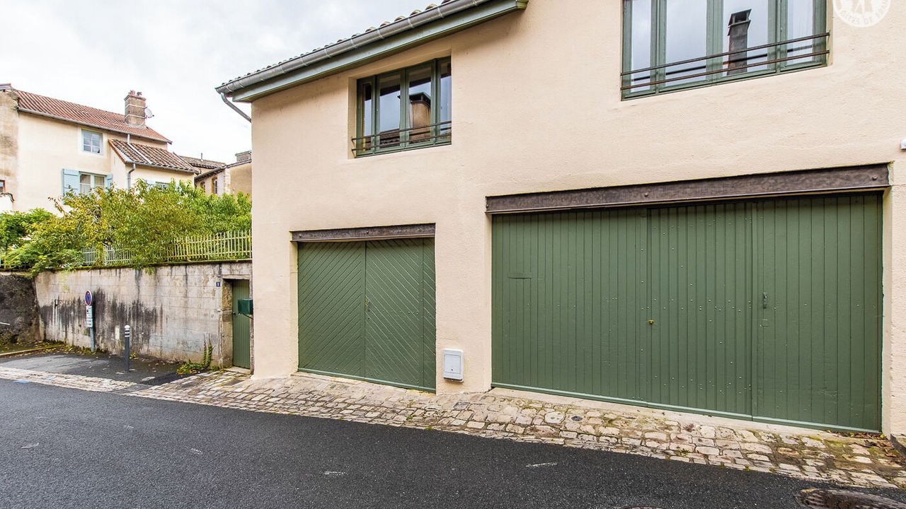 Photo of Outdoor in Cluny