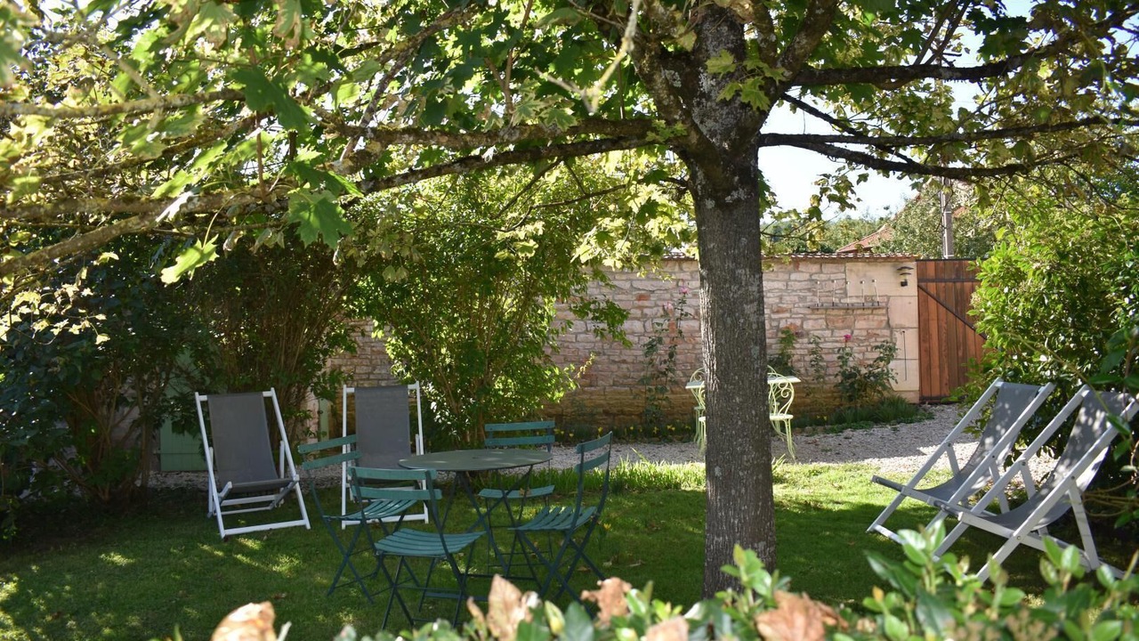 Photo of Outdoor in Lugny