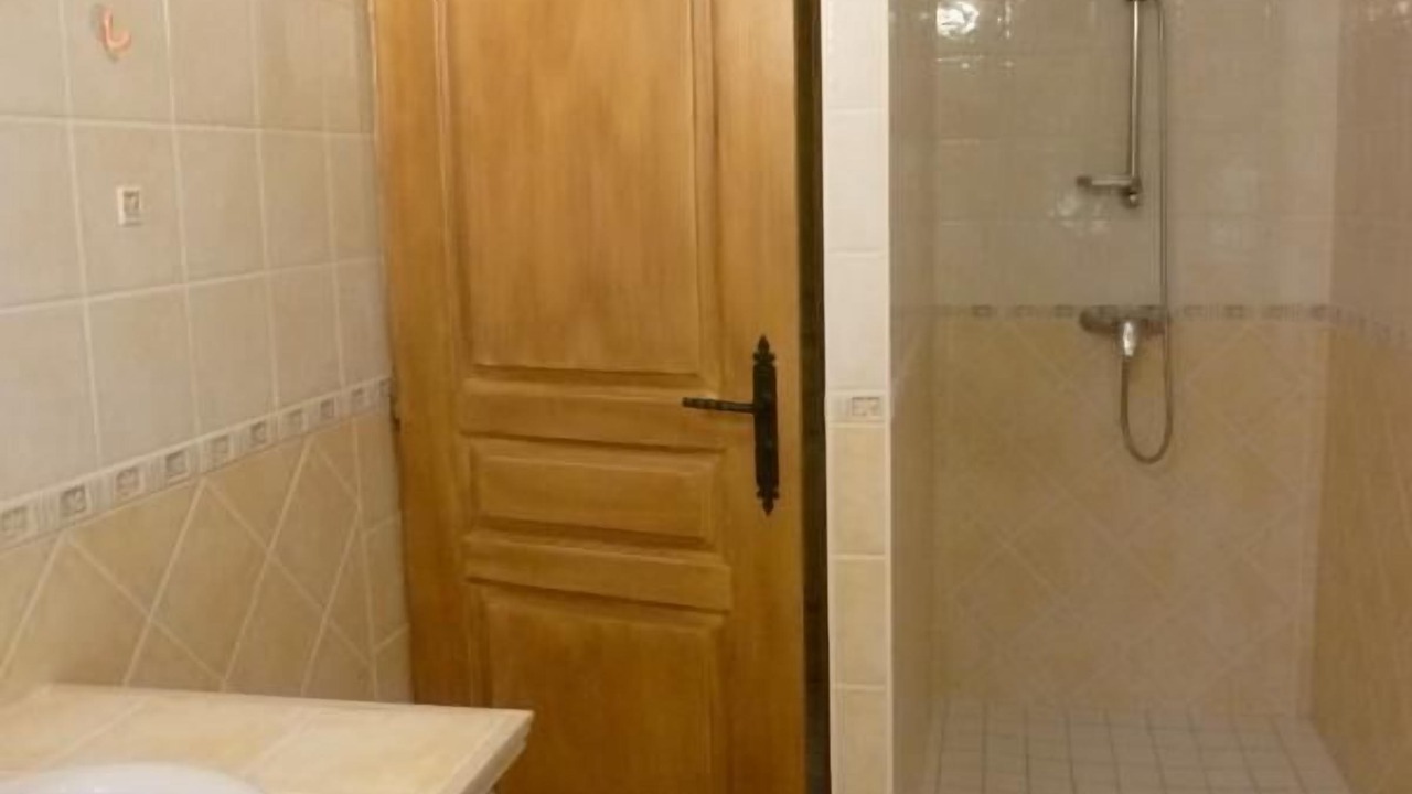 Photo of Bathroom in Simard