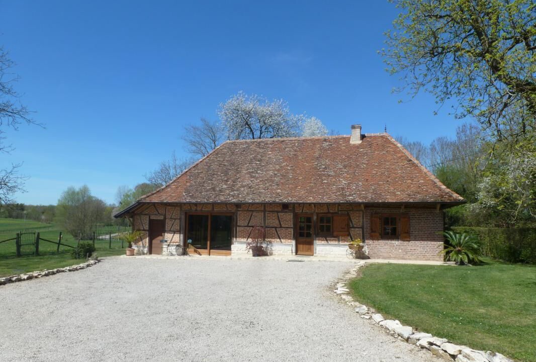 Photo of Outdoor in Simard