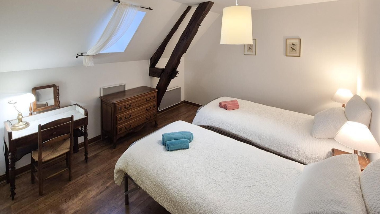 Photo of Bedroom in Saint-Sernin-du-Plain