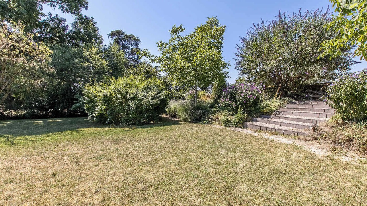 Photo of Outdoor in Saint-Sernin-du-Plain