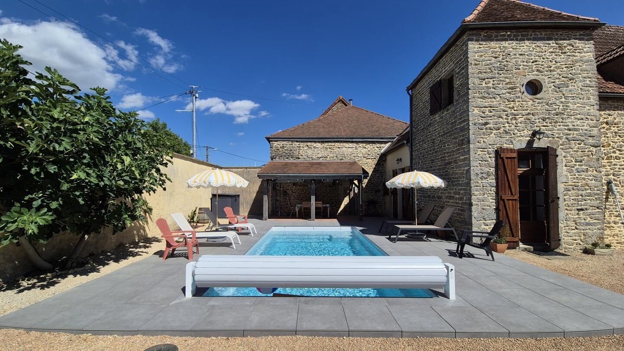 Photo of Outdoor in Saint-Sernin-du-Plain