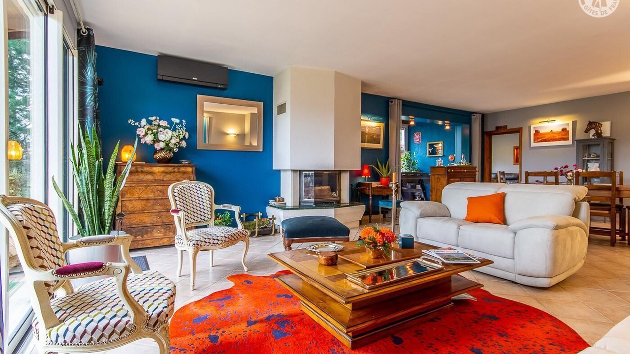 Photo of Livingroom in Cluny