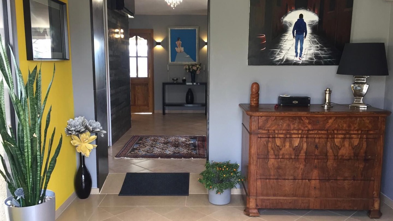 Photo of Others in Cluny