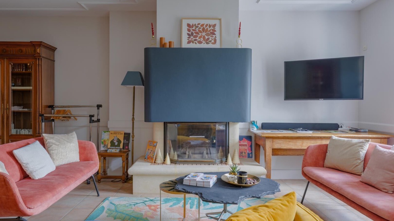 Photo of Livingroom in Bourgvilain