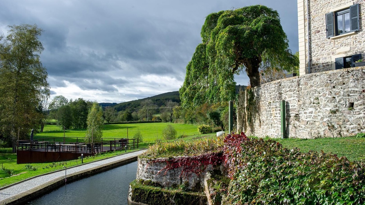 Photo of Outdoor in Bourgvilain
