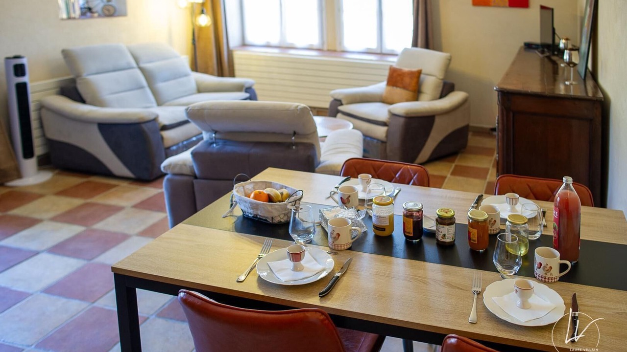 Photo of Livingroom in Bourgvilain