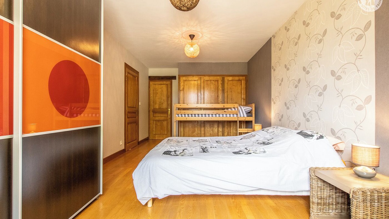 Photo of Bedroom in Cuiseaux