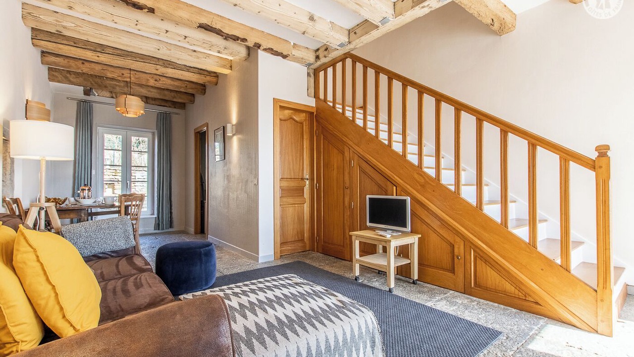 Photo of Livingroom in Saint-Sernin-du-Plain