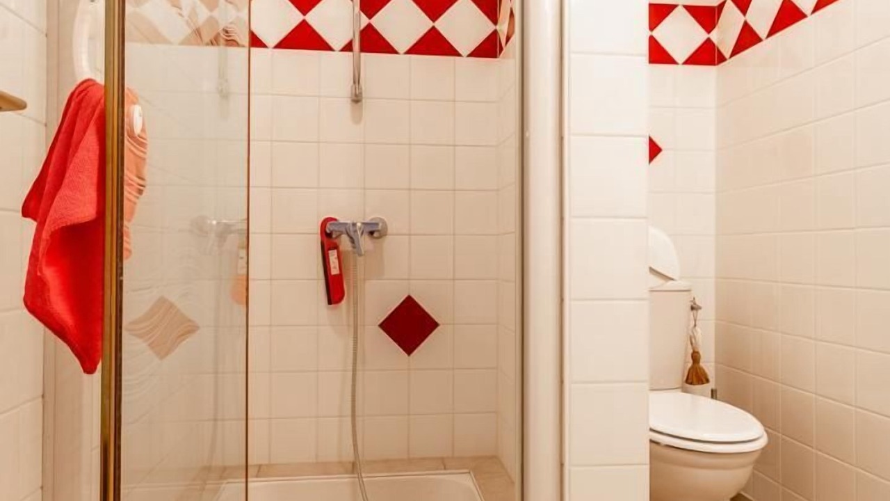 Photo of Bathroom in Saint-Marcelin-de-Cray