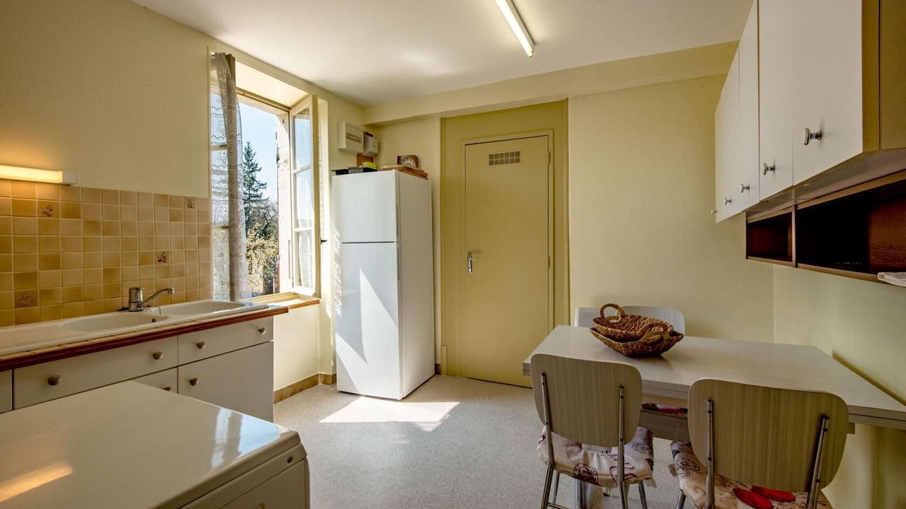 Photo of Kitchen in Saint-Sernin-du-Plain