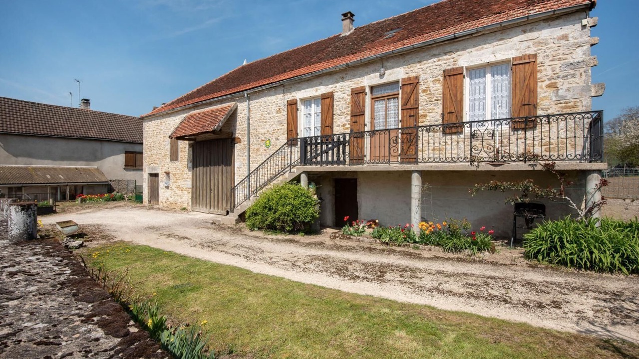 Photo of Outdoor in Saint-Sernin-du-Plain