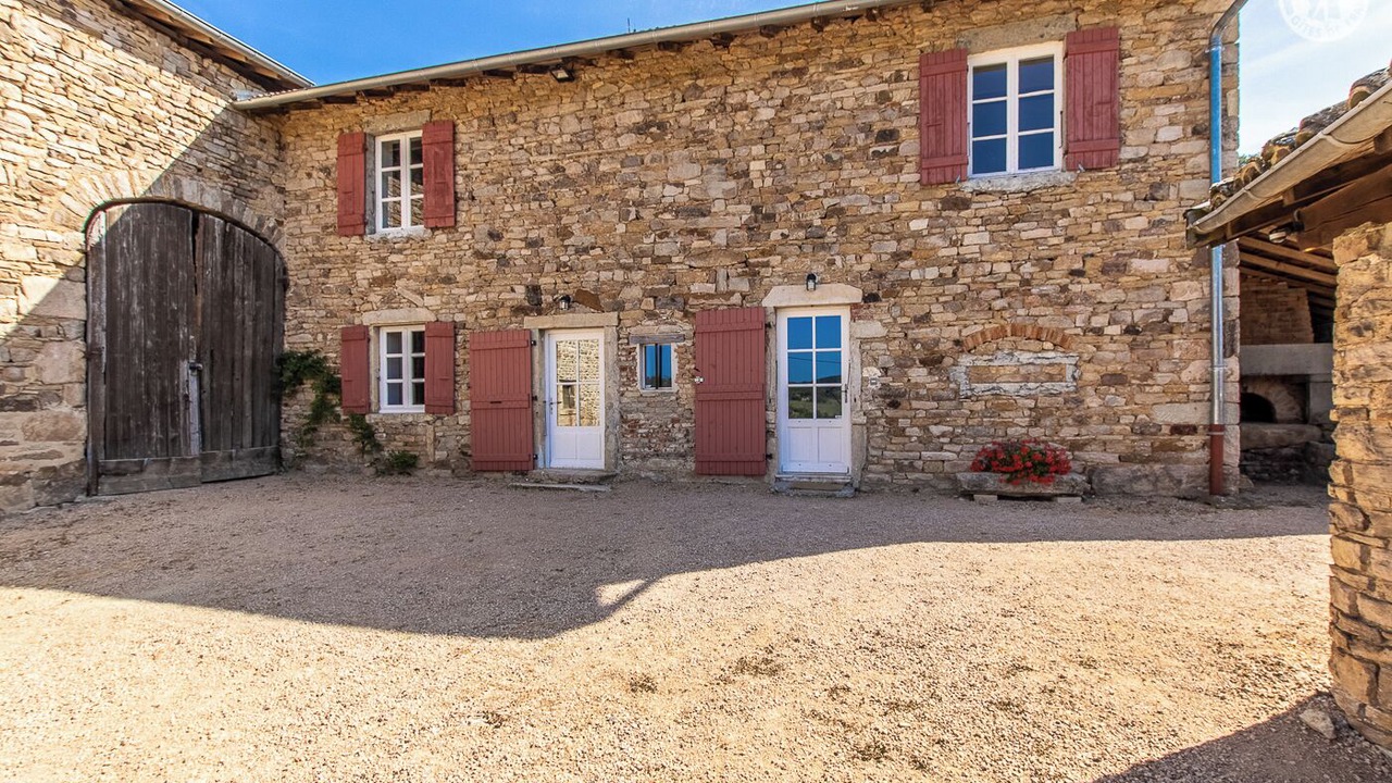 Photo of Outdoor in Berze-le-Chatel