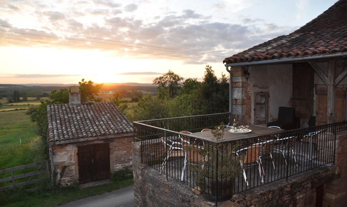 Photo of Outdoor in Etrigny