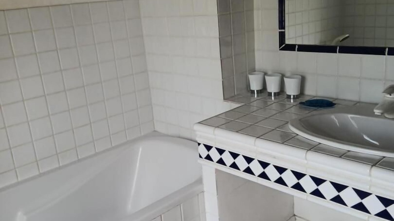Photo of Bathroom in Saint-Emiland