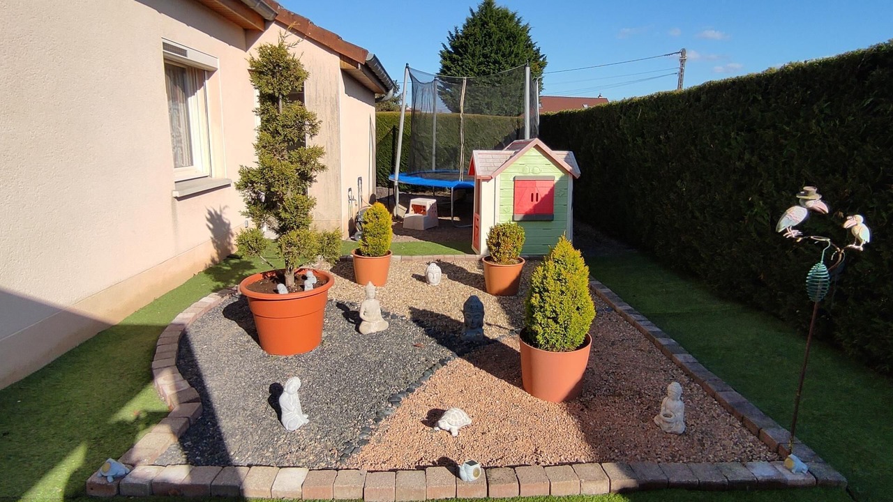 Photo of Outdoor in Epinac