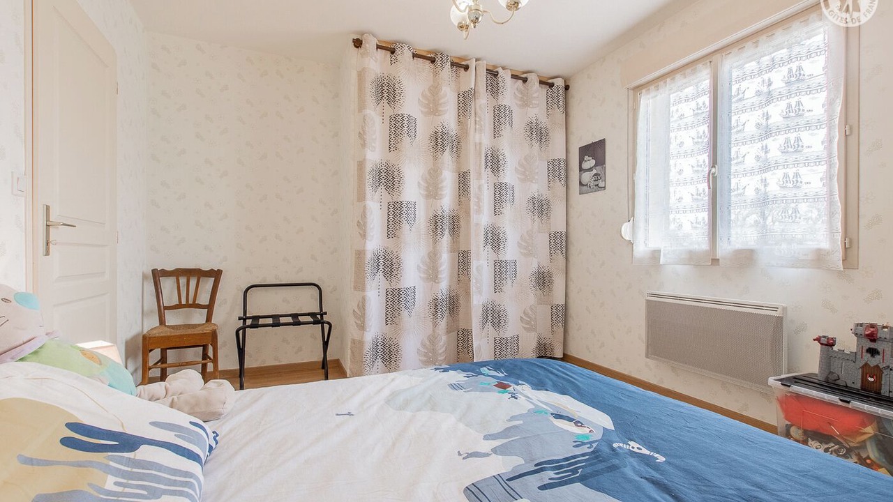 Photo of Bedroom in Epinac