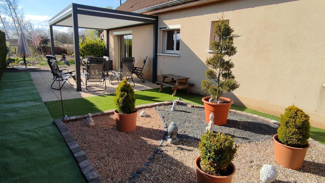 Photo of Outdoor in Epinac