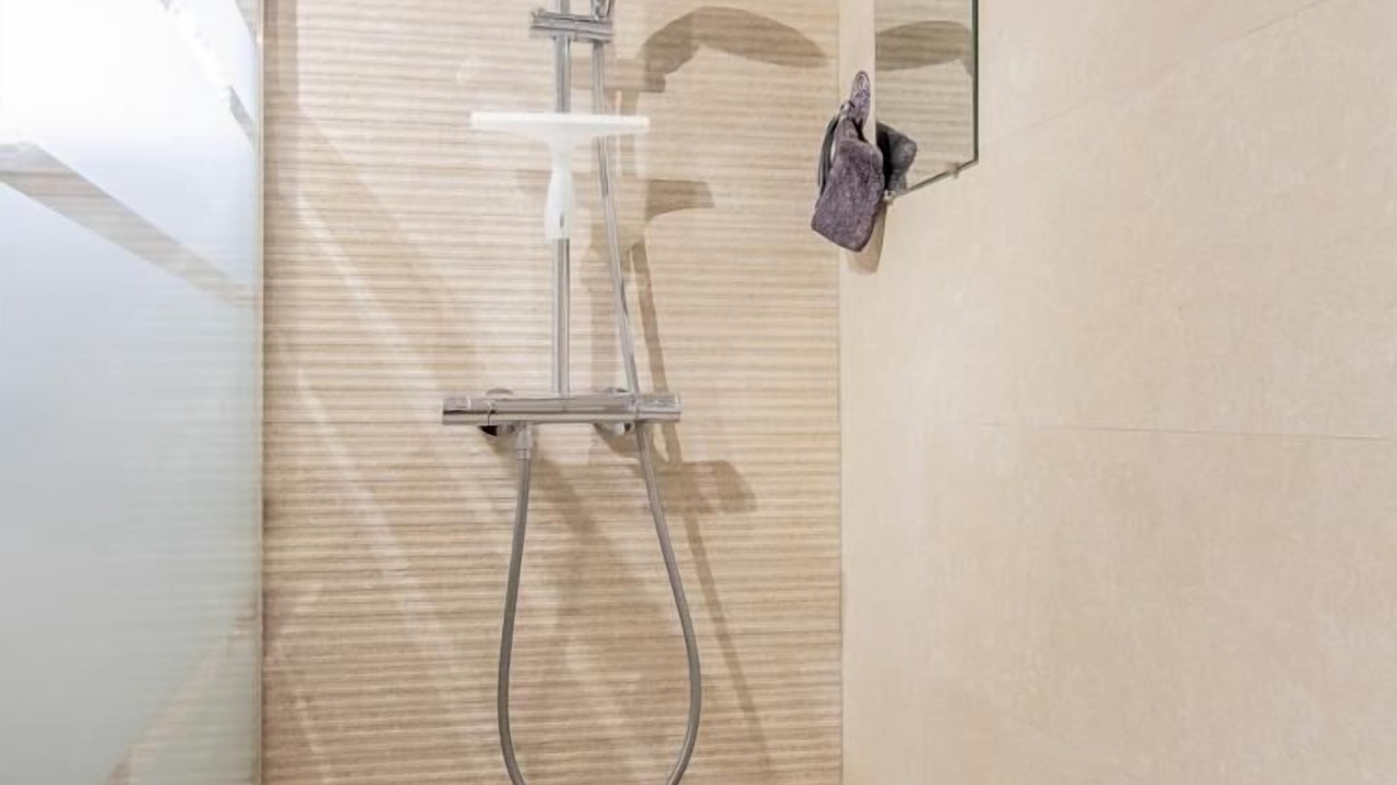 Photo of Bathroom in Epinac