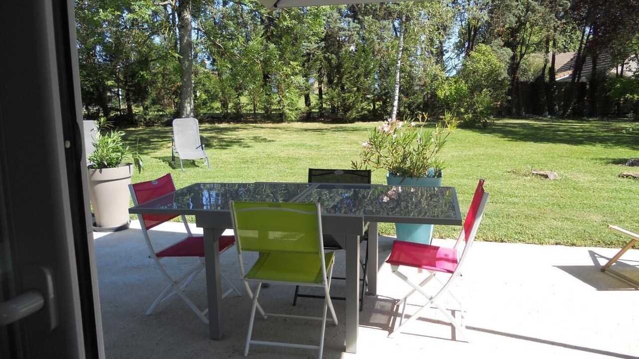 Photo of Outdoor in Demigny