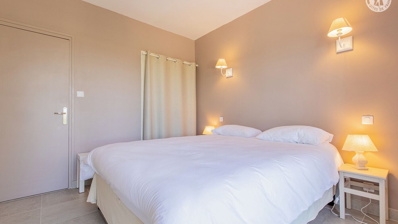 Photo of Bedroom in Serley