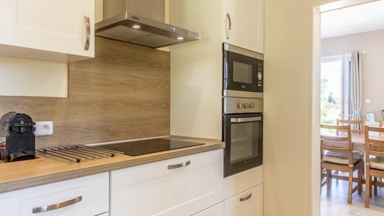 Photo of Kitchen in Serley
