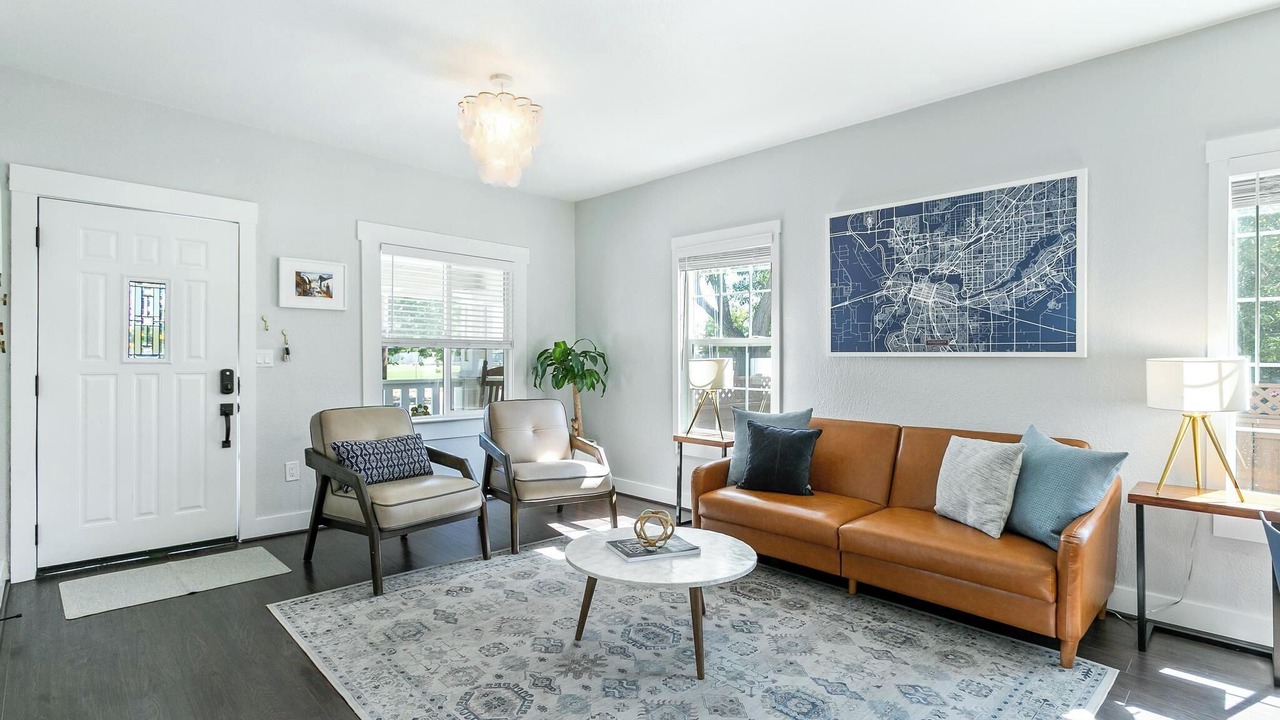 Photo of Bedroom in North Oak Park