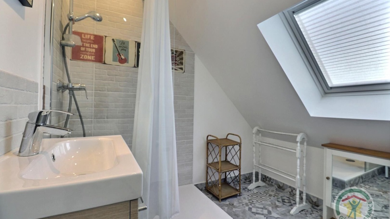 Photo of Bathroom in Saint-Ideuc