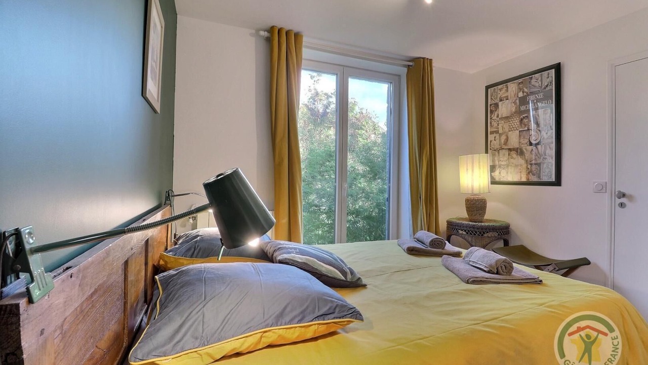 Photo of Bedroom in Saint-Ideuc
