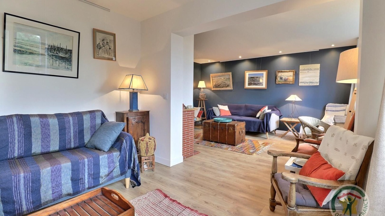 Photo of Livingroom in Saint-Ideuc