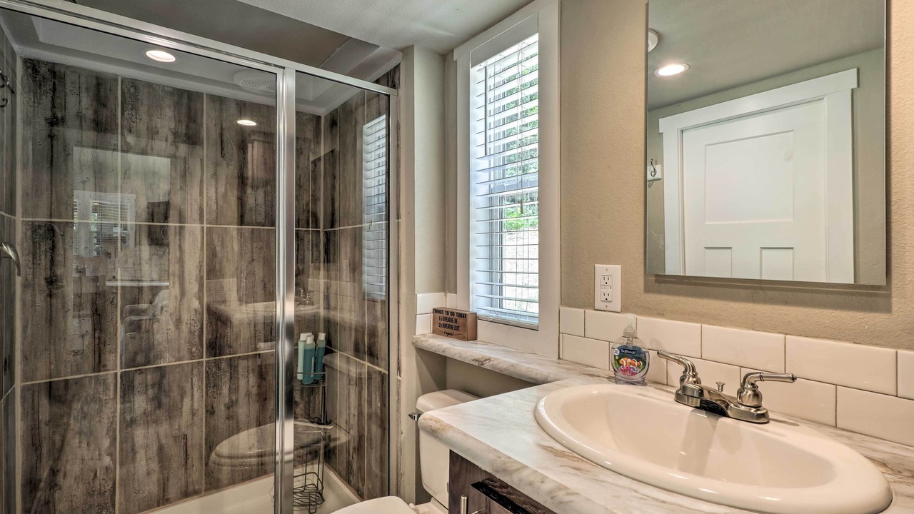 Photo of Bathroom in Branson
