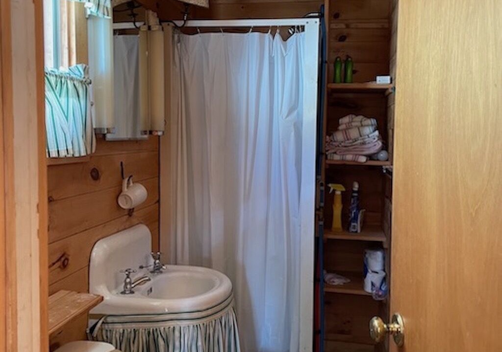 Photo of Bathroom in Westmore