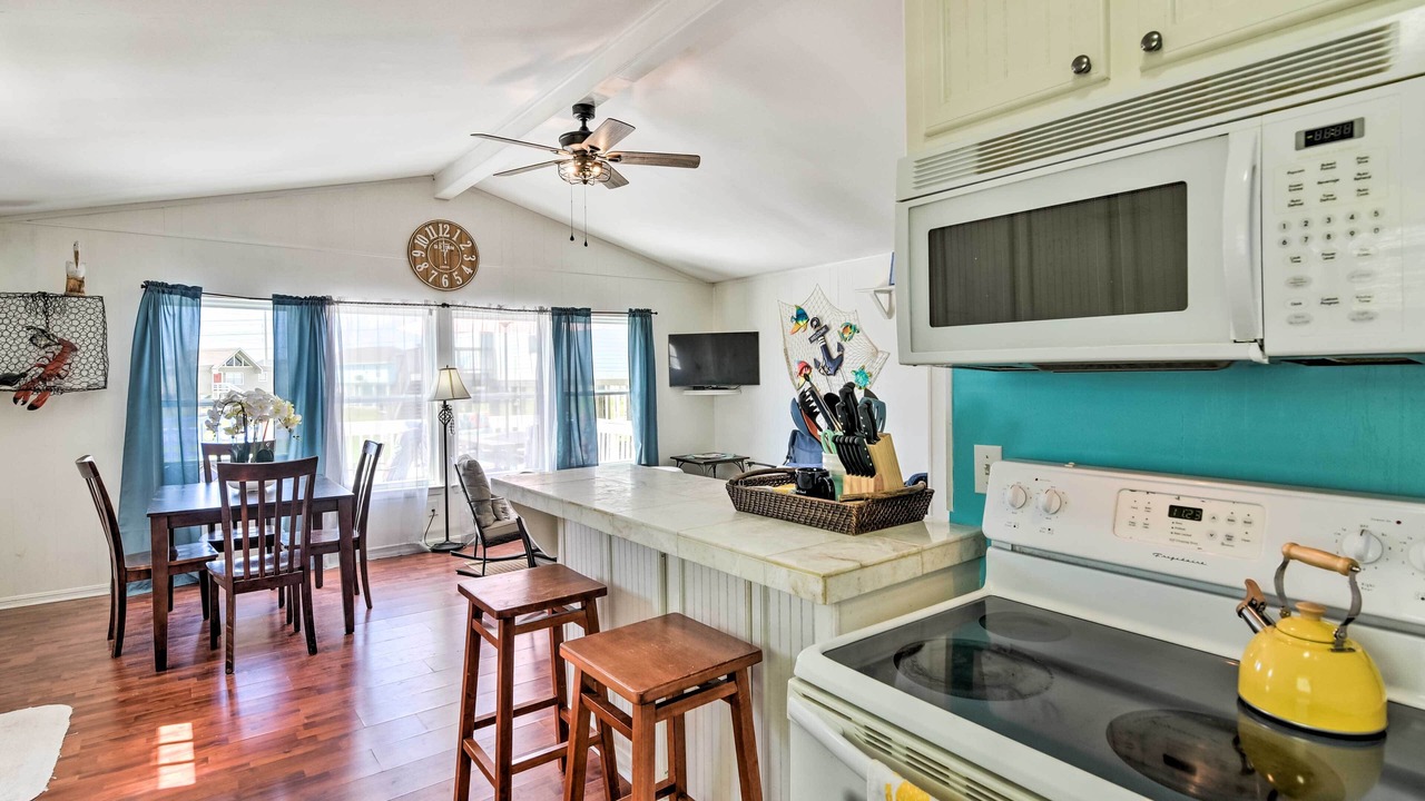 Photo of Kitchen in Terramar Beach